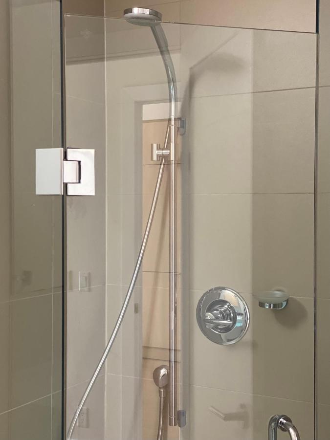 Grand View 2Br/2Ba Condos Cn Tower,Union,Tiff/Mtcc トロント エクステリア 写真