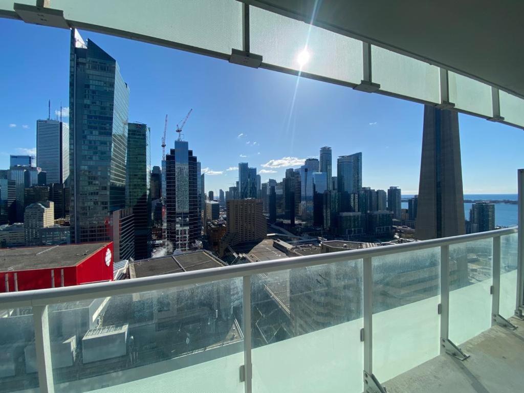 Grand View 2Br/2Ba Condos Cn Tower,Union,Tiff/Mtcc トロント エクステリア 写真
