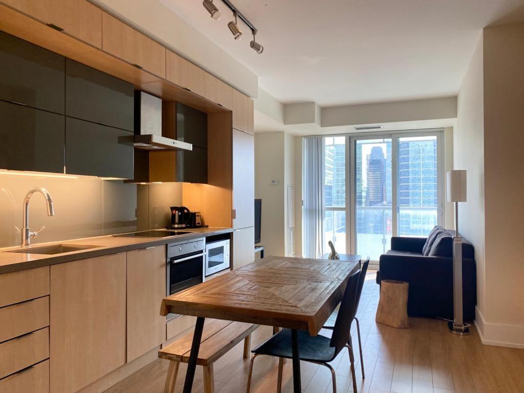 Grand View 2Br/2Ba Condos Cn Tower,Union,Tiff/Mtcc トロント エクステリア 写真