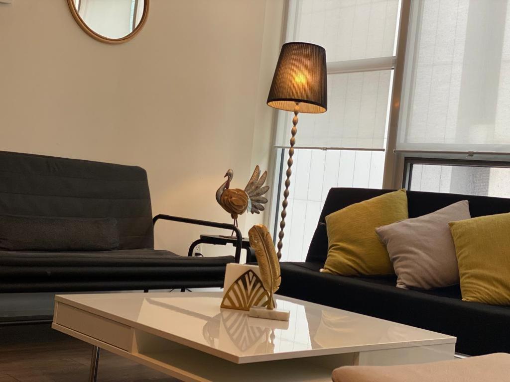 Grand View 2Br/2Ba Condos Cn Tower,Union,Tiff/Mtcc トロント エクステリア 写真