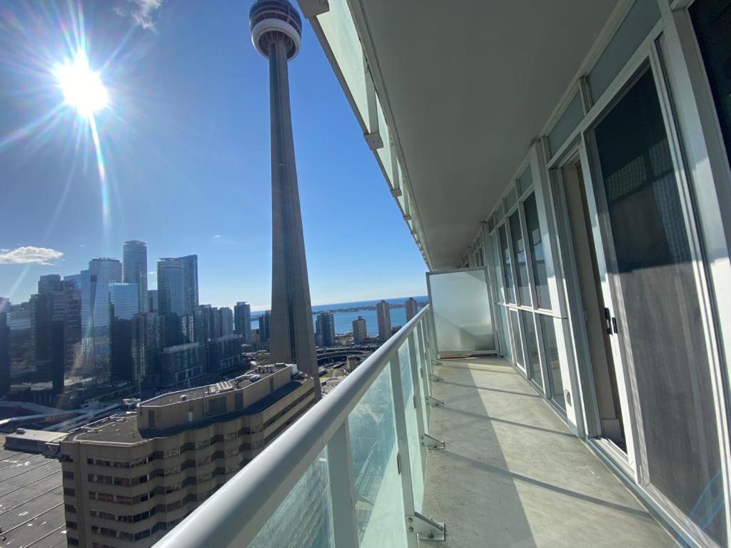 Grand View 2Br/2Ba Condos Cn Tower,Union,Tiff/Mtcc トロント エクステリア 写真